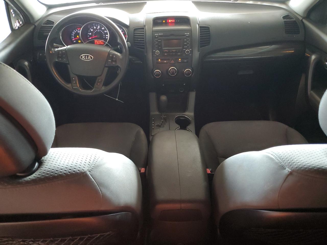 2012 Kia Sorento Base VIN: 5XYKT3A63CG253381 Lot: 65639434