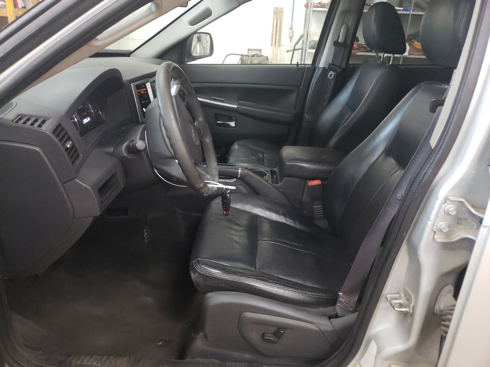 1J8GR48K39C544742 2009 Jeep Grand Cherokee Laredo