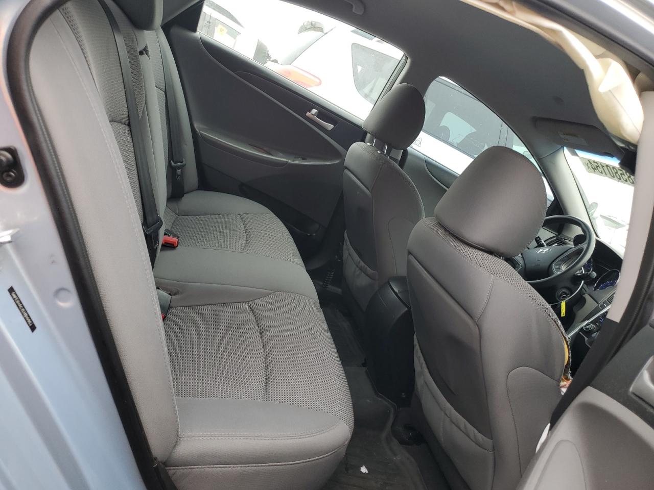 2014 Hyundai Sonata - Image 10