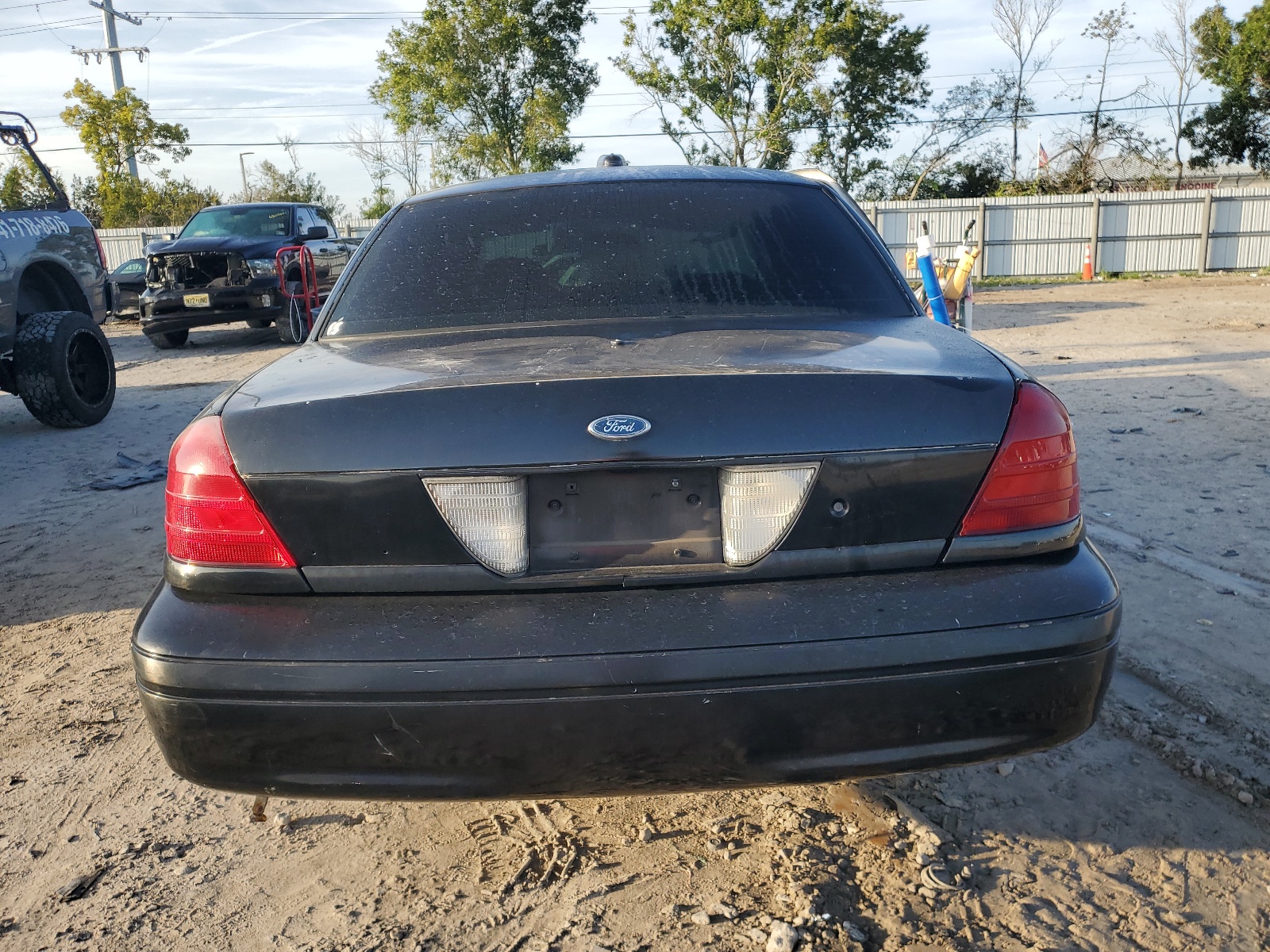 2FAFP71W33X189238 2003 Ford Crown Victoria Police Interceptor