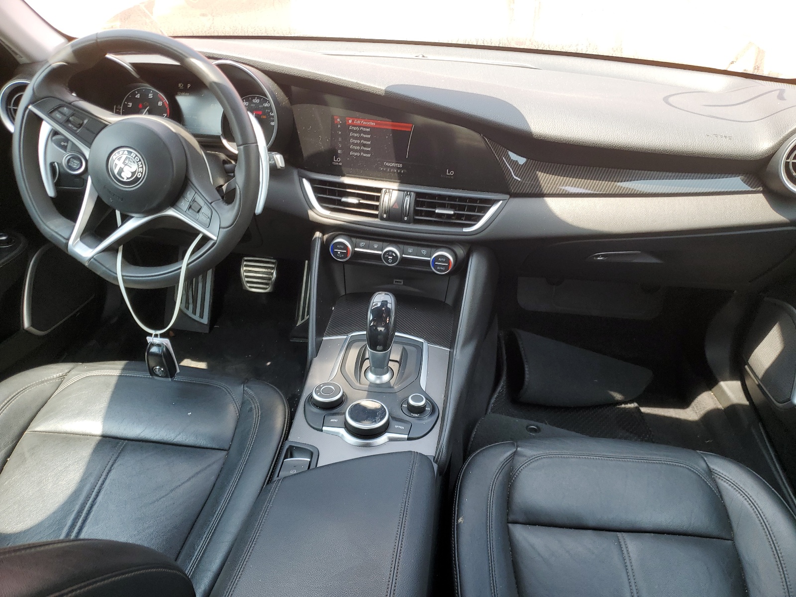 ZARFAEBN9H7533468 2017 Alfa Romeo Giulia