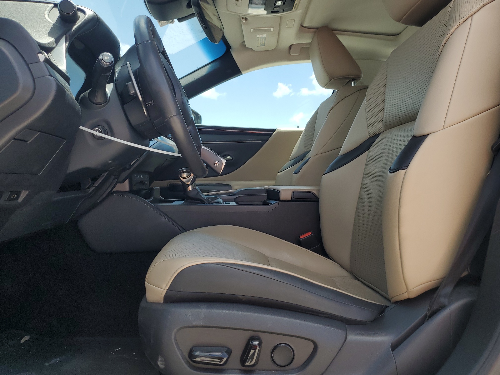 58ABZ1B16KU026970 2019 Lexus Es 350