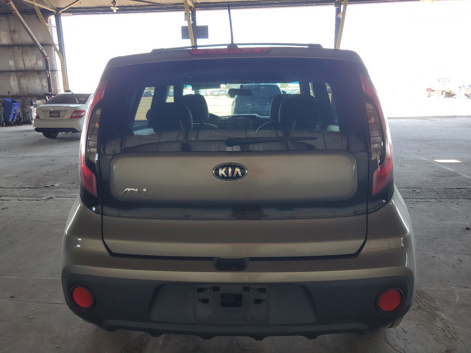 KNDJN2A22H7501072 2017 Kia Soul