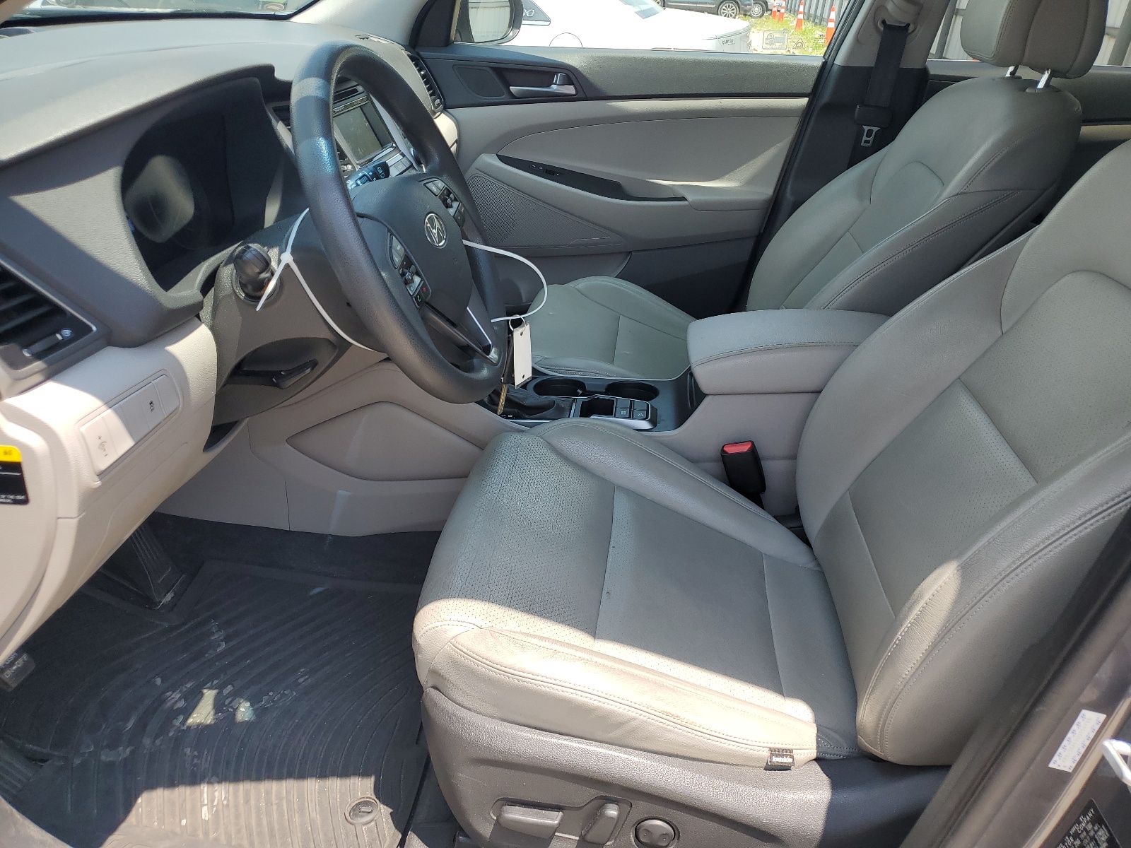 KM8J33A49GU154798 2016 Hyundai Tucson Limited