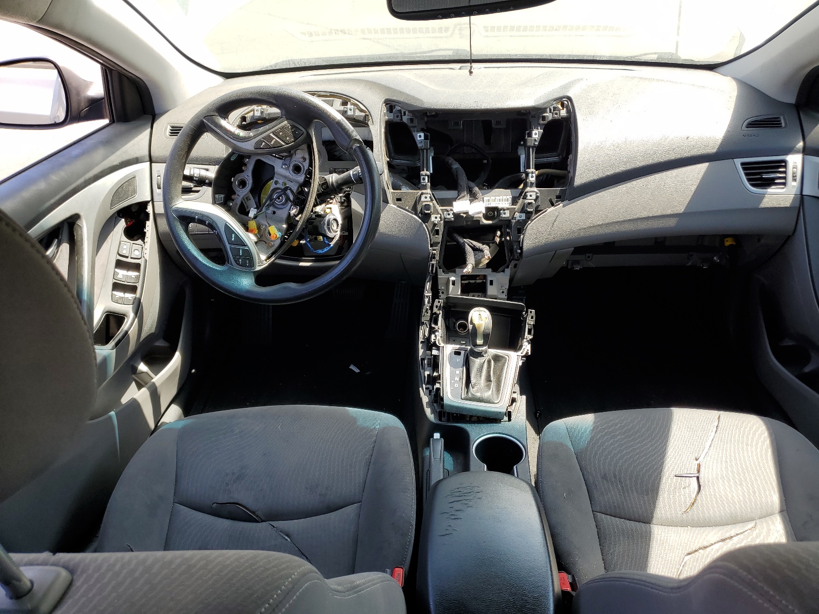 KMHDH4AE8EU149215 2014 Hyundai Elantra Se