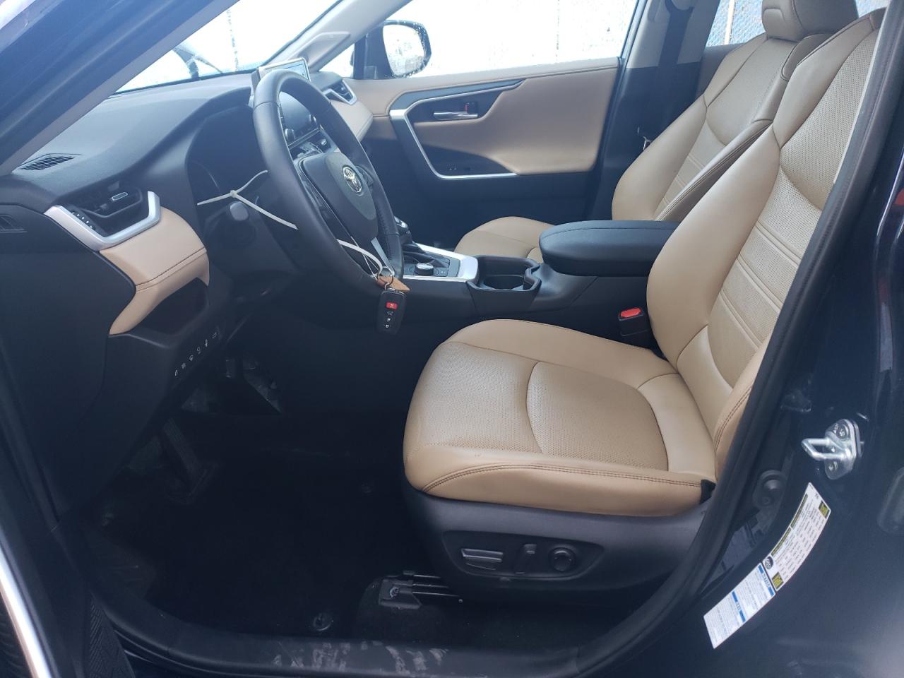 2021 Toyota Rav4 Limited VIN: 2T3DWRFV2MW120309 Lot: 69048644