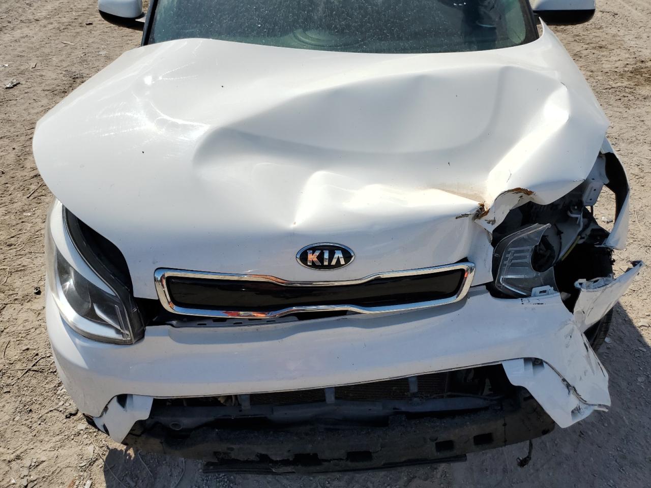 KNDJP3A58G7393887 2016 Kia Soul +