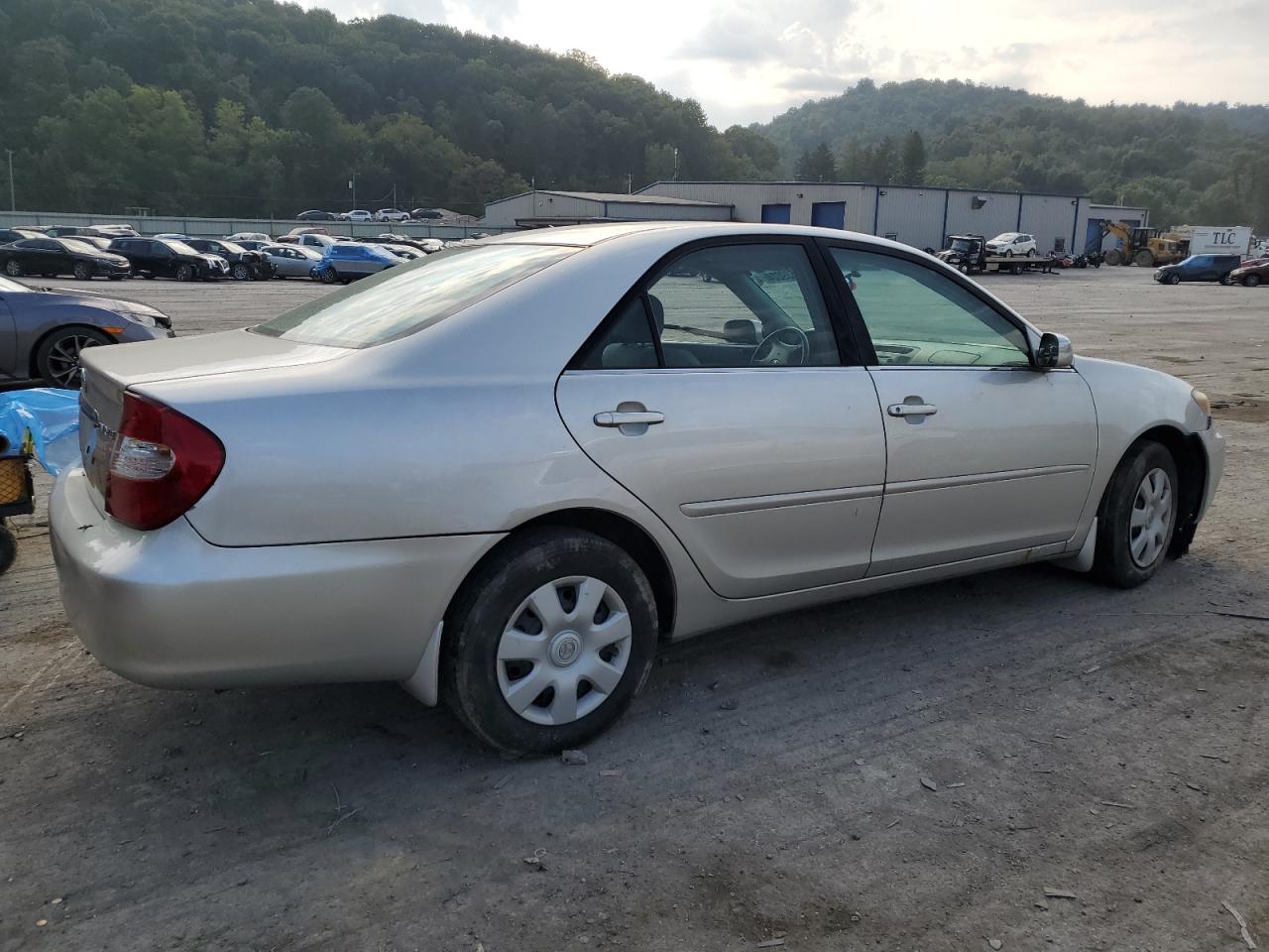2004 Toyota Camry - Image 3