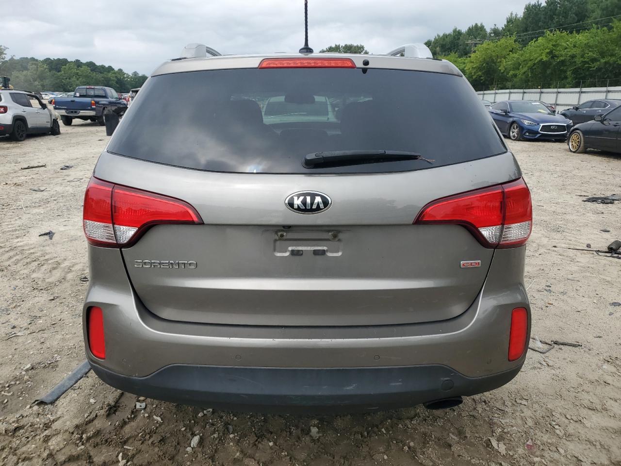 5XYKT4A64FG635591 2015 Kia Sorento Lx