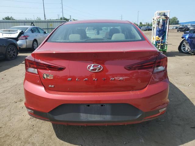  HYUNDAI ELANTRA 2019 Червоний