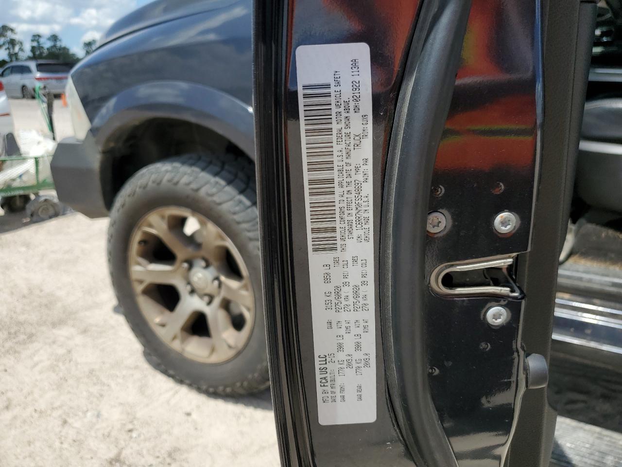 2015 Ram 1500 Laramie VIN: 1C6RR7NM0FS548697 Lot: 67786094