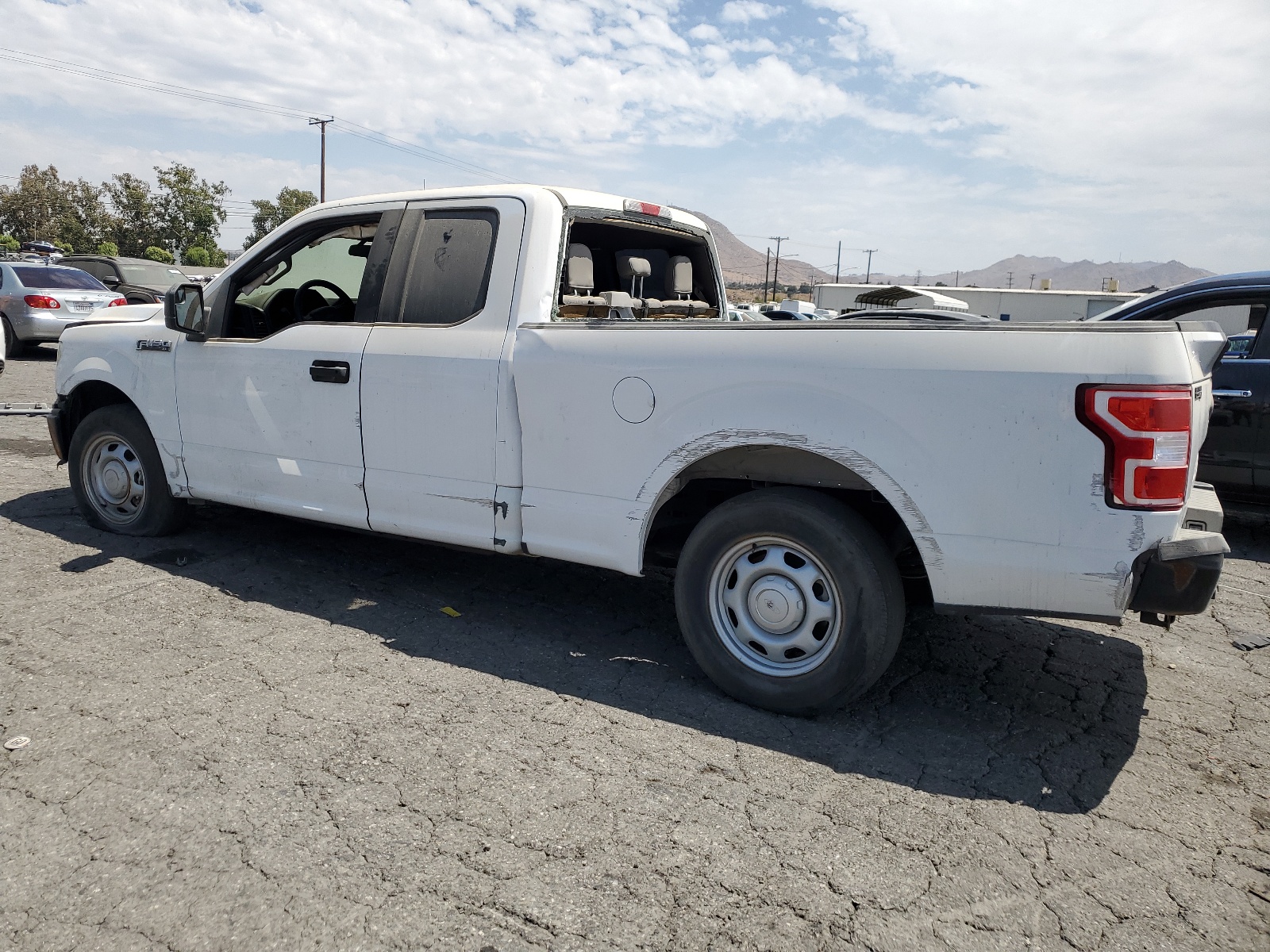 2019 Ford F150 Super Cab vin: 1FTEX1CB5KKC61992