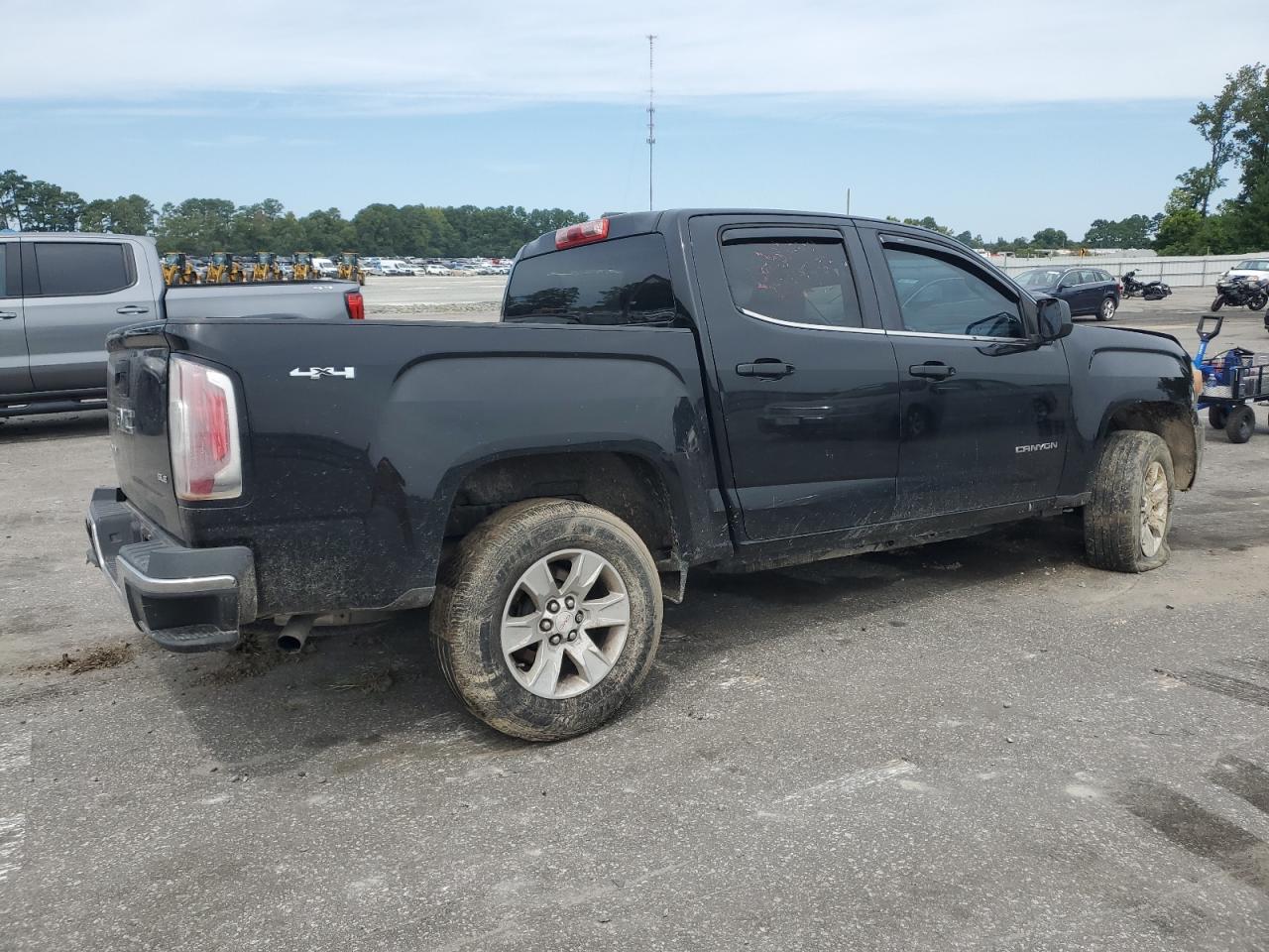 2016 GMC Canyon - Image 3