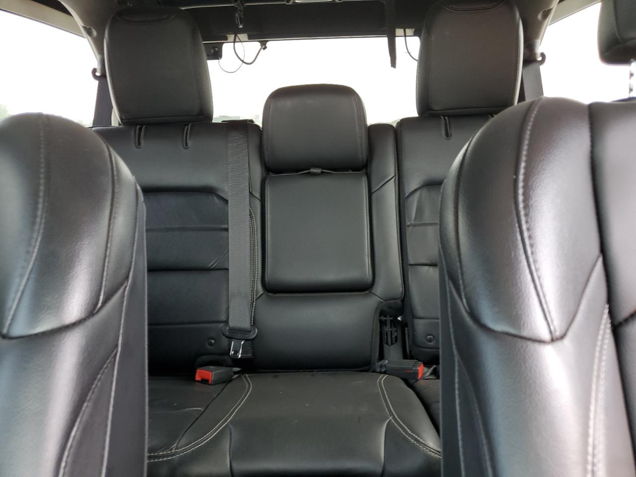 2018 Jeep Wrangler Unlimited Sahara VIN: 1C4HJXEG5JW118090 Lot: 64872774