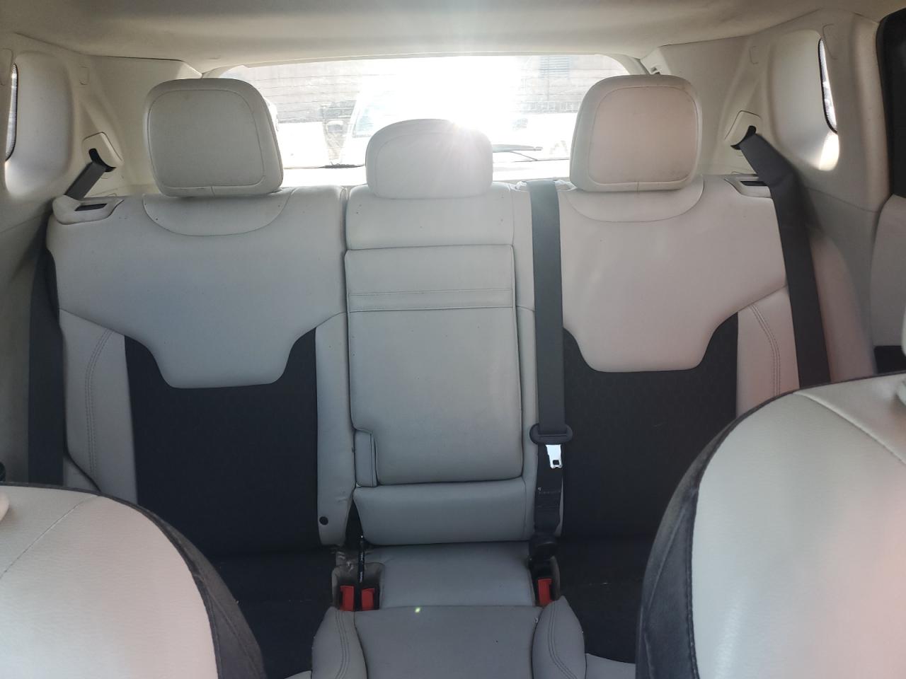 2018 Jeep Compass Latitude VIN: 3C4NJCBB6JT471240 Lot: 67952124