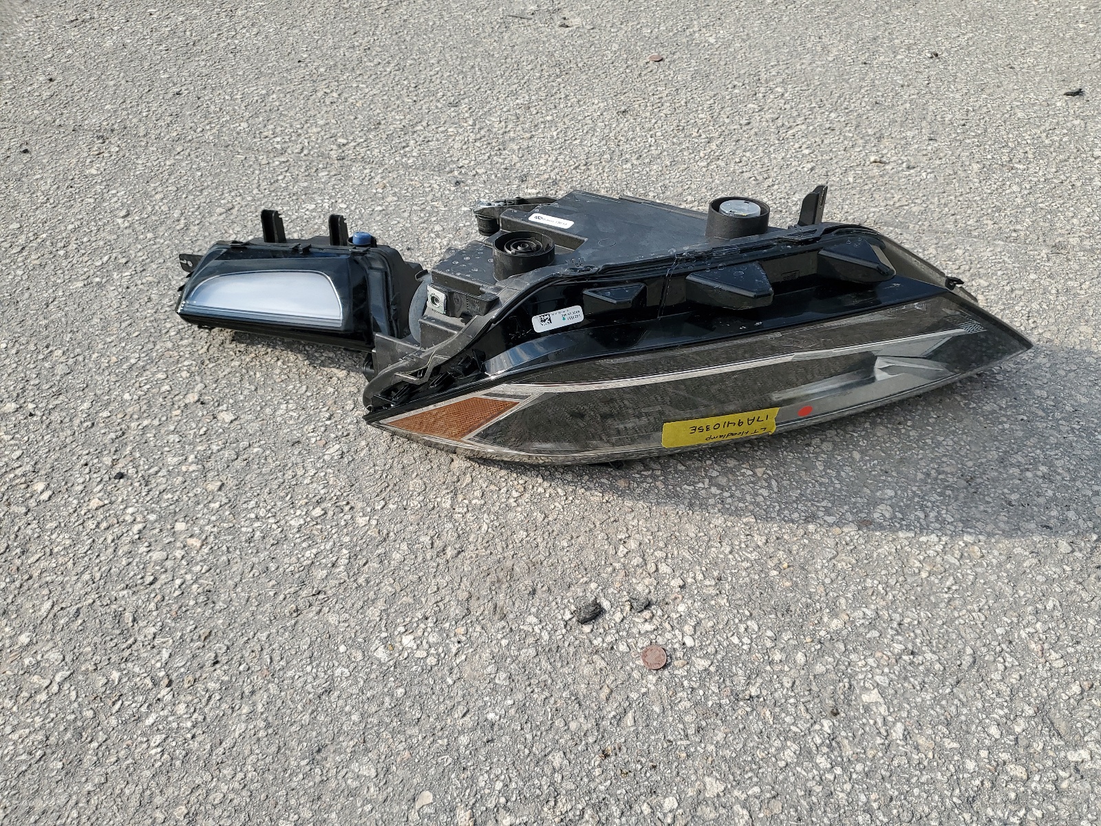 3VWBM7BU5NM011910 2022 Volkswagen Jetta Sport