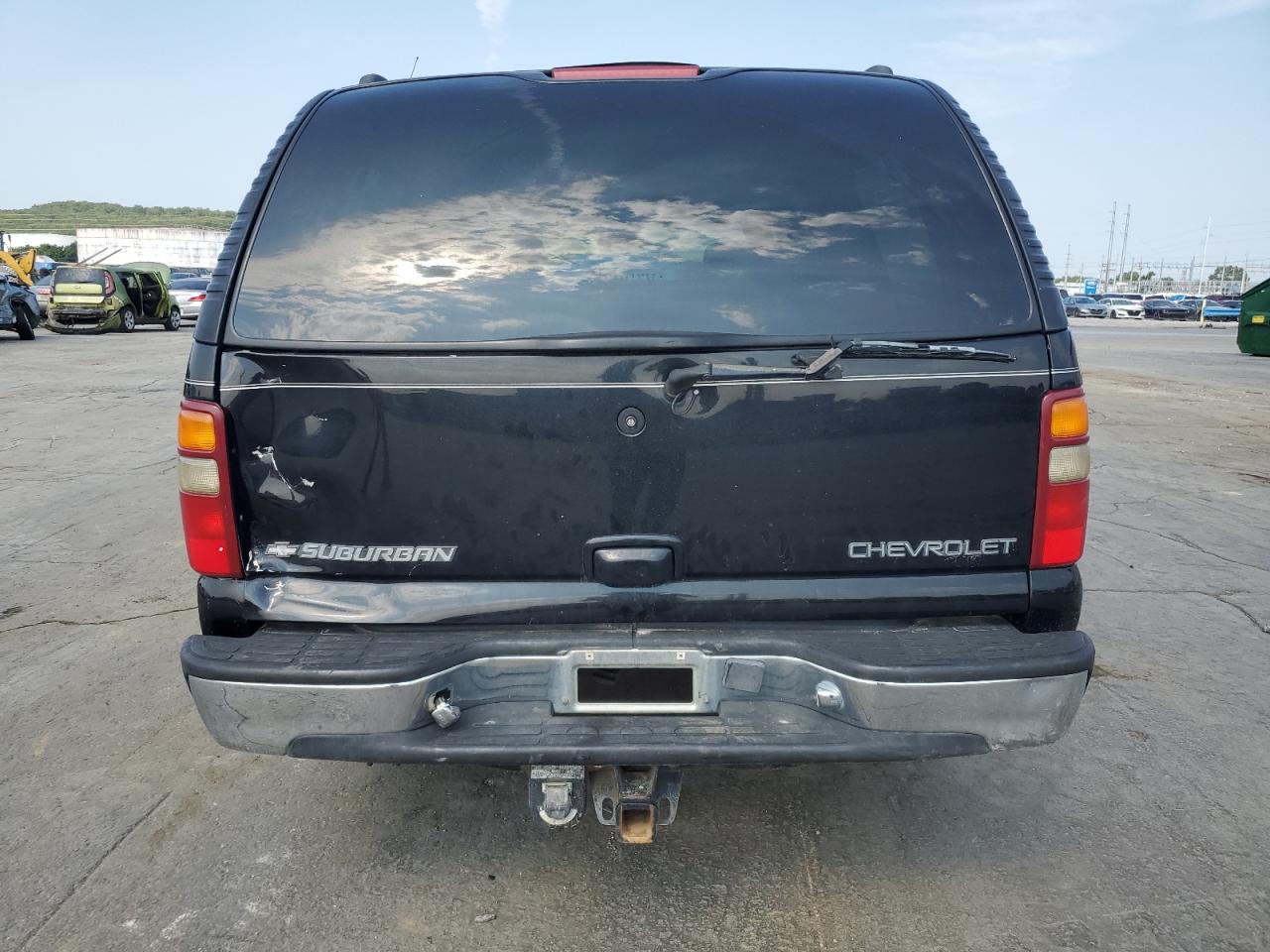 2001 Chevrolet Suburban K1500 VIN: 3GNFK16T21G107194 Lot: 68445204