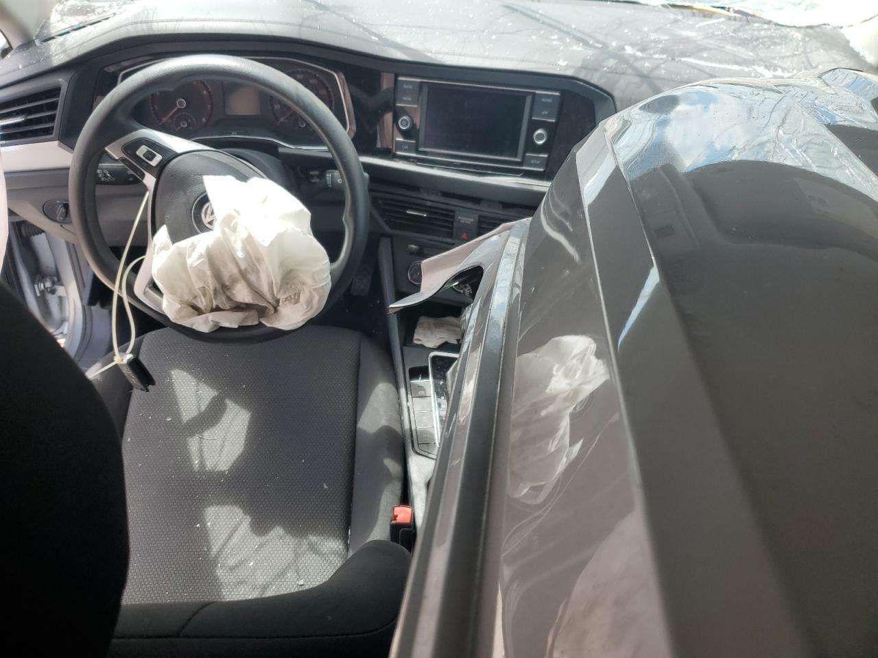 2019 Volkswagen Jetta - Image 8