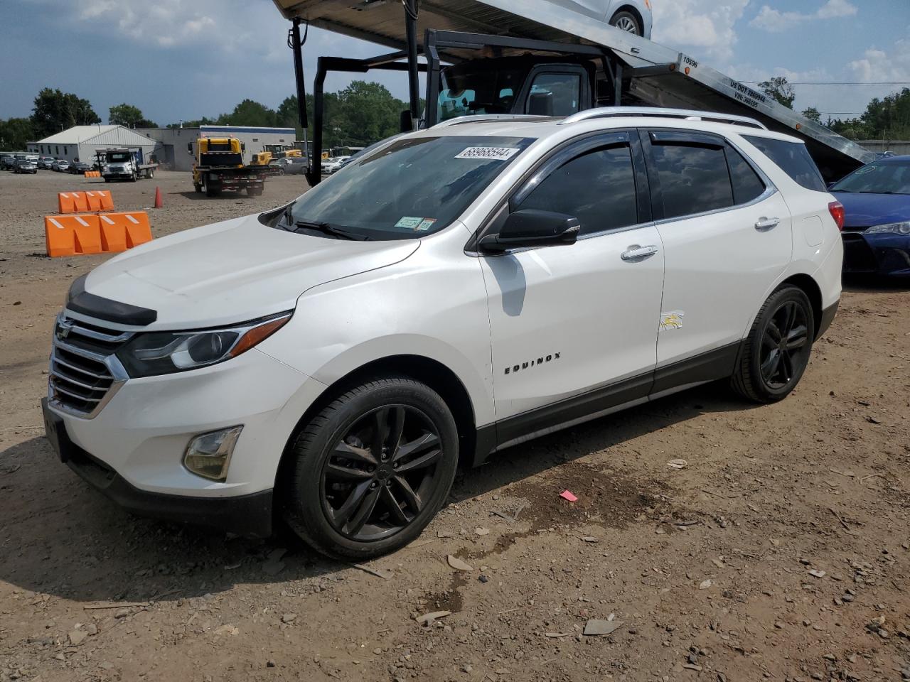 2GNAXWEXXJ6267784 2018 CHEVROLET EQUINOX - Image 1