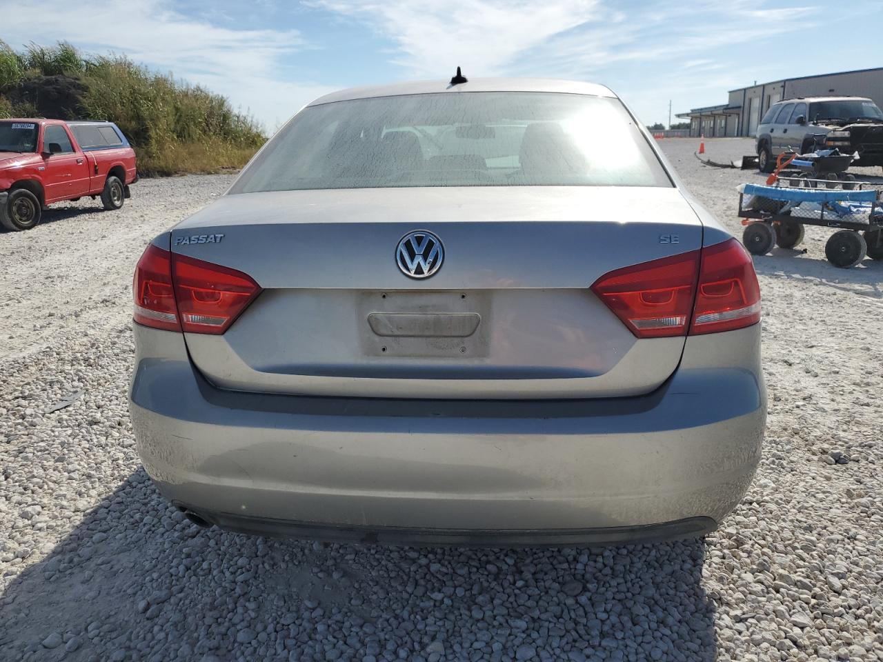 1VWBH7A30DC012752 2013 Volkswagen Passat Se