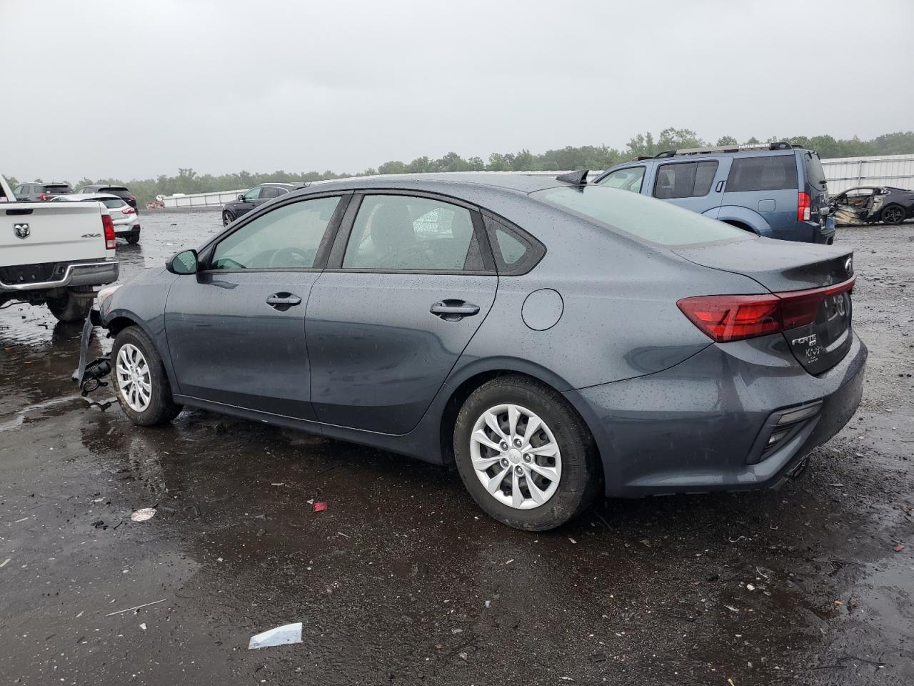 3KPF24AD5KE092990 2019 KIA FORTE - Image 2