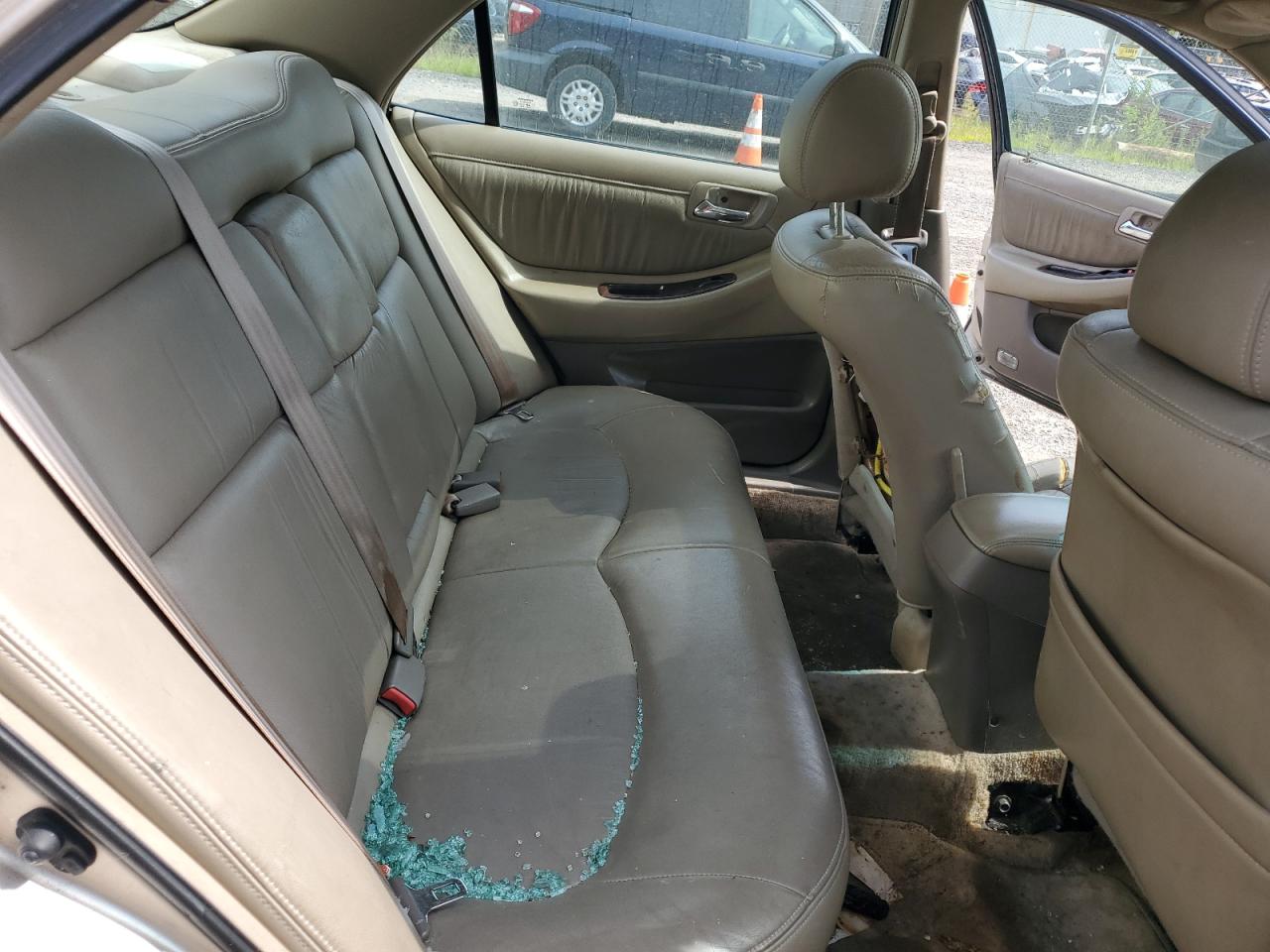 2000 Honda Accord Ex VIN: 1HGCG1653YA028318 Lot: 68681804