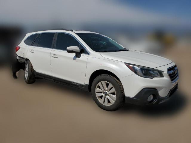  SUBARU OUTBACK 2018 Білий