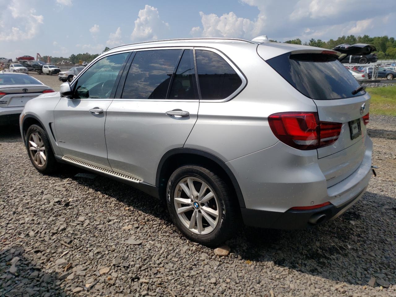 2015 BMW X5 - Image 2