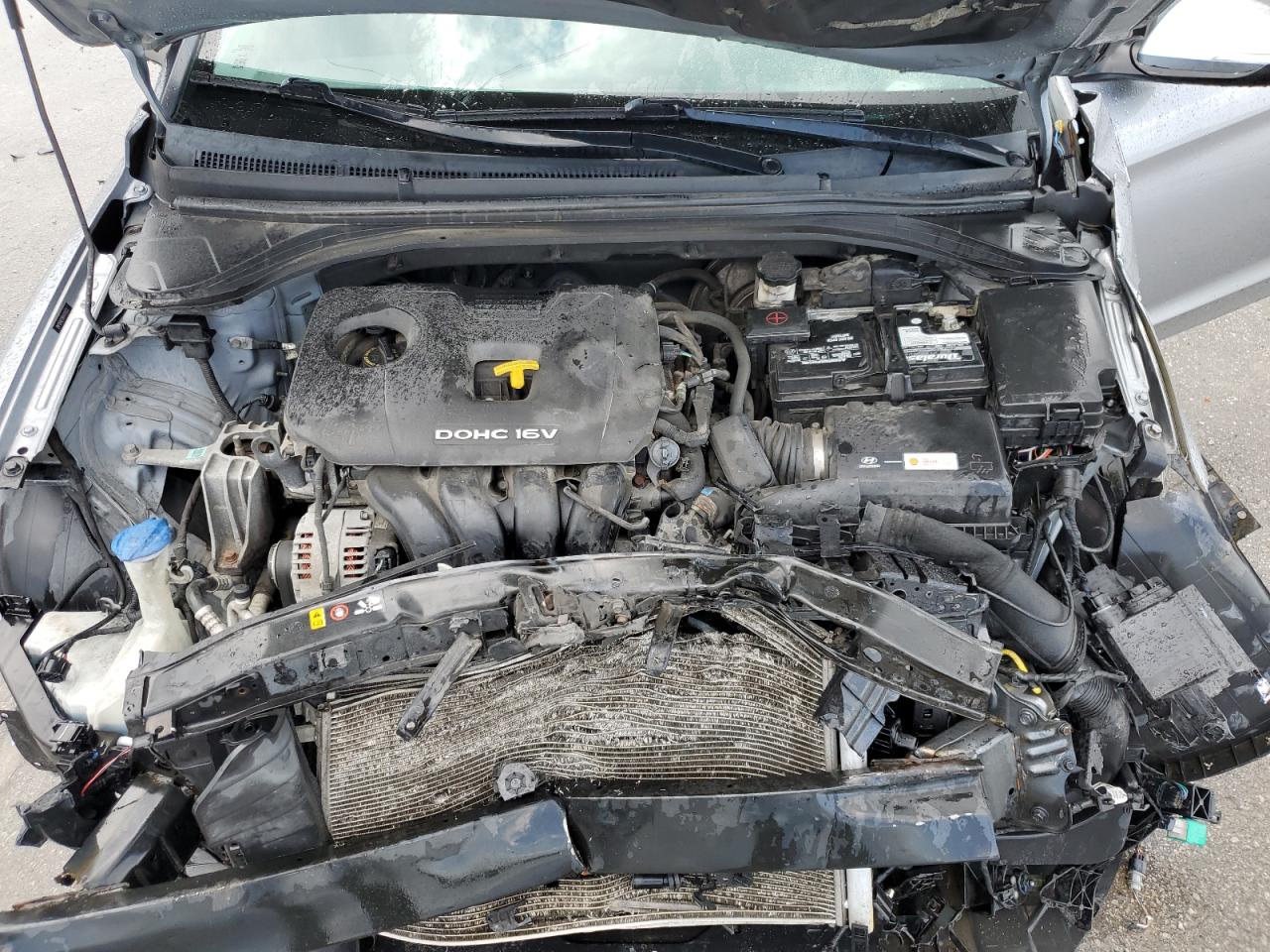 2017 Hyundai Elantra Se VIN: 5NPD84LF5HH010023 Lot: 65766654