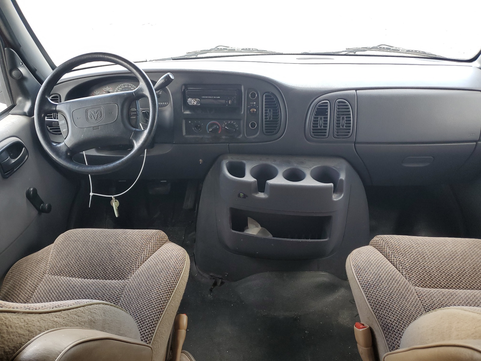 2B5WB35Z3XK531675 1999 Dodge Ram Wagon B3500