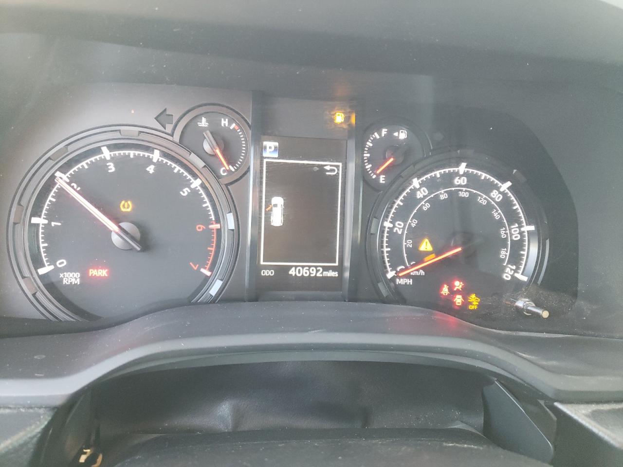 2022 Toyota 4Runner Sr5/Sr5 Premium VIN: JTEMU5JR9N6052873 Lot: 69047244