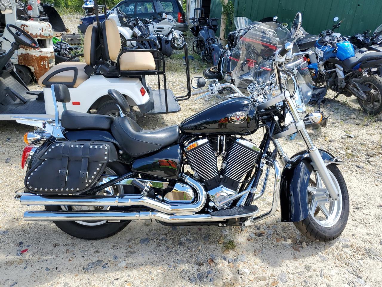 2003 Victory Motorcycles Classic Cruiser  for Sale in Candia, NH - Side
