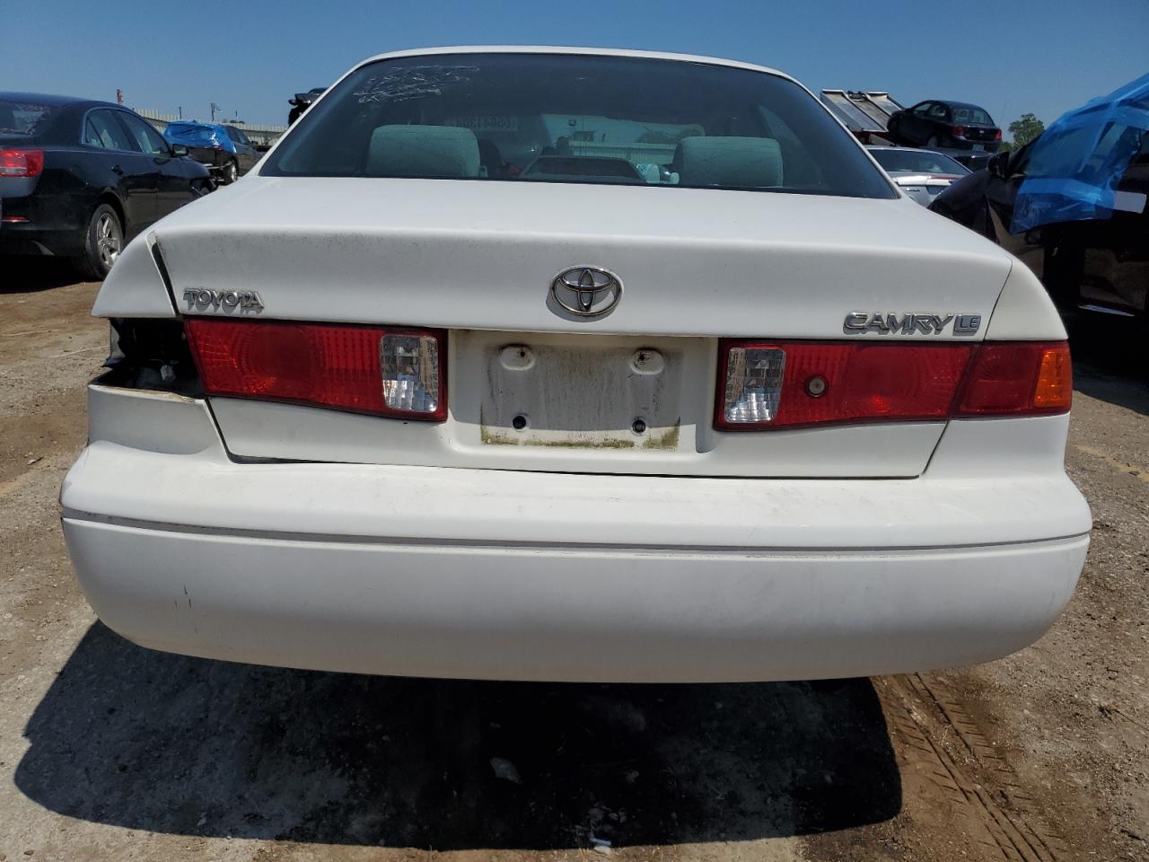 2000 Toyota Camry Ce VIN: 4T1BG22K6YU971194 Lot: 65641304