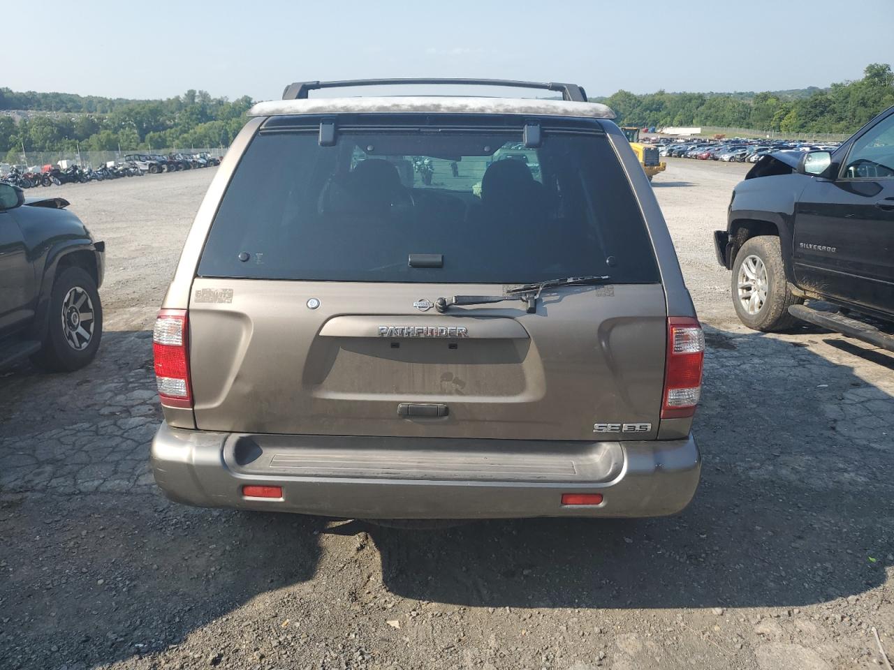 2001 Nissan Pathfinder Le VIN: JN8DR09Y61W586075 Lot: 64933864