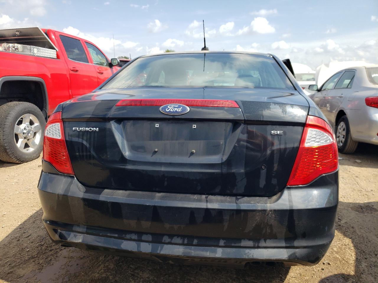 2010 Ford Fusion Se VIN: 3FAHP0HA3AR332307 Lot: 69043164