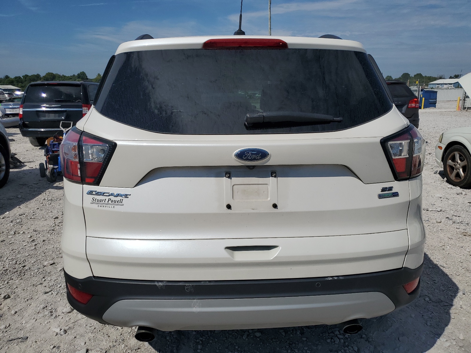 1FMCU9GD4HUC75885 2017 Ford Escape Se