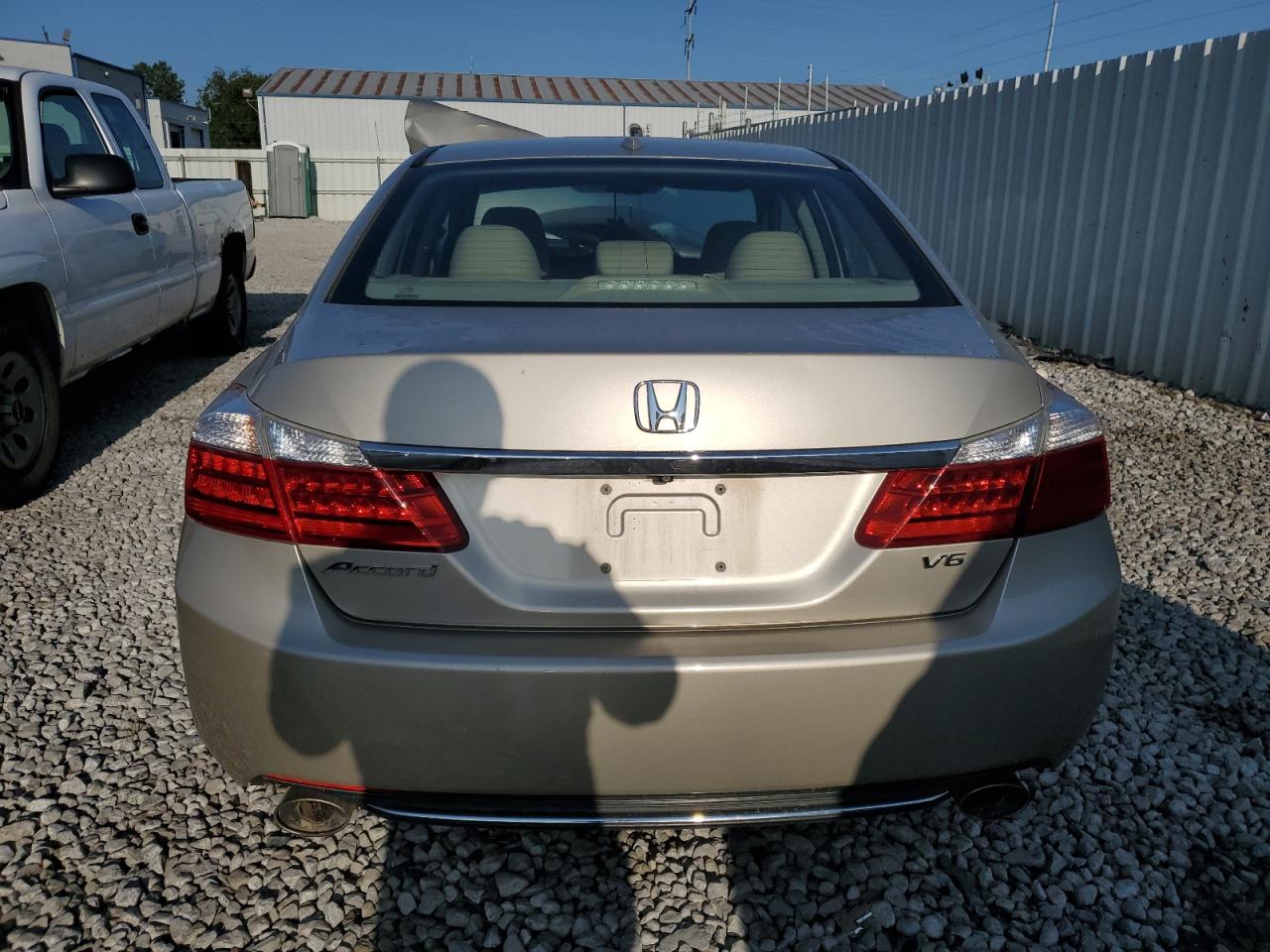 1HGCR3F89FA016543 2015 Honda Accord Exl