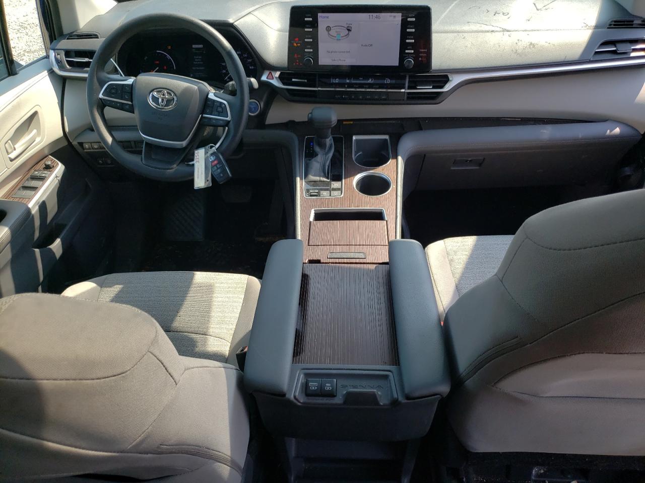 2021 Toyota Sienna Le VIN: 5TDBSKFC8MS019883 Lot: 65252334