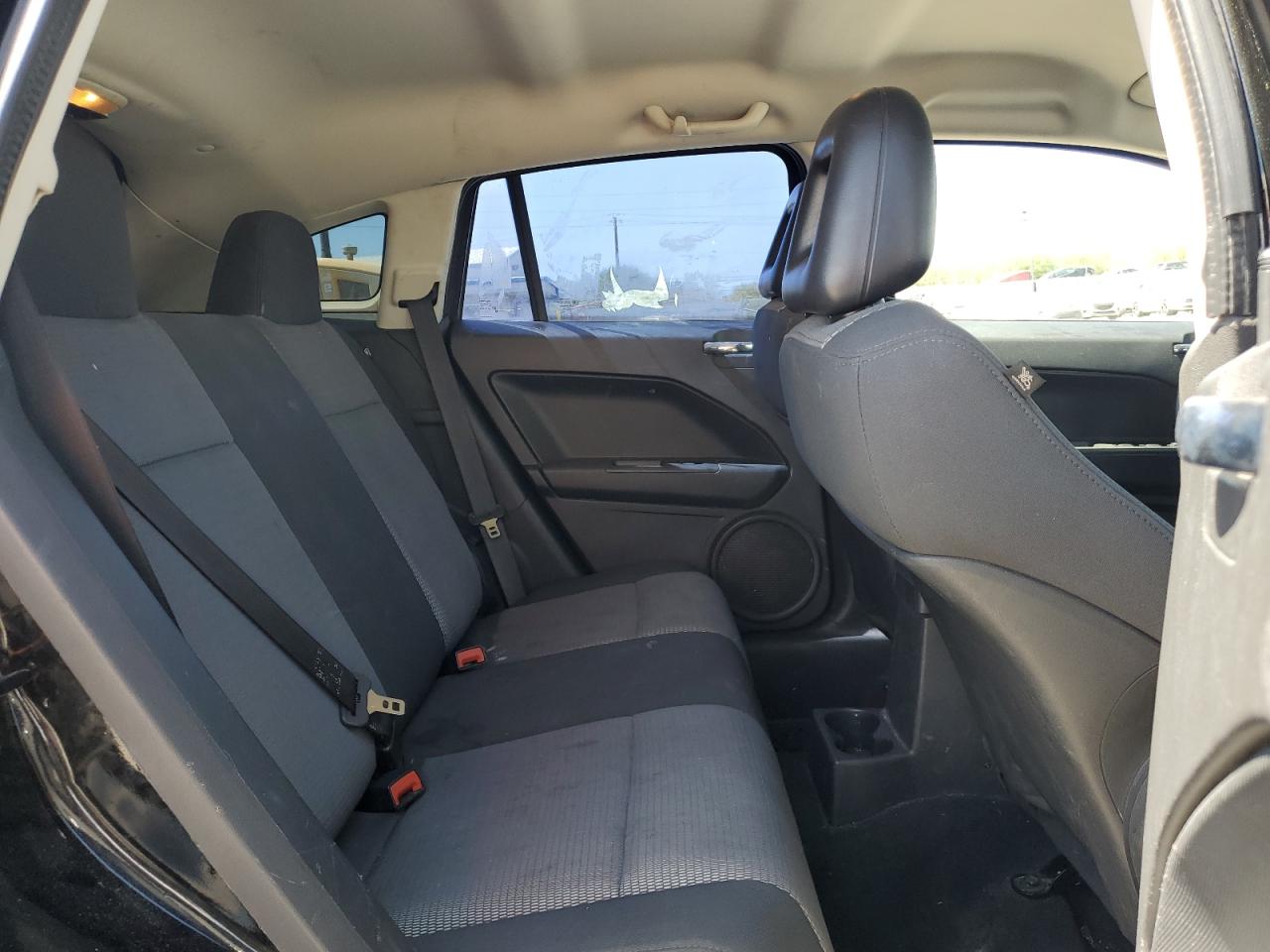 2009 Dodge Caliber - Image 10
