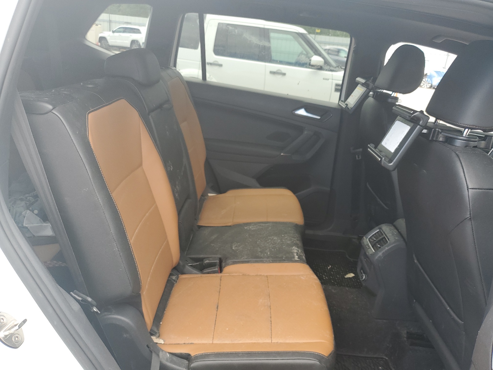 3VV2B7AX3JM205478 2018 Volkswagen Tiguan Se