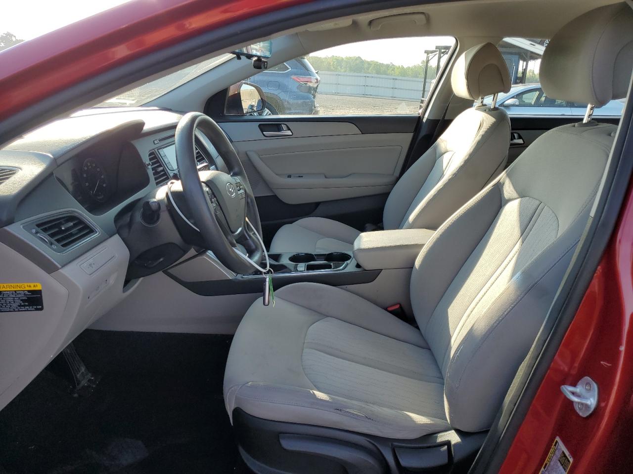 2016 Hyundai Sonata Hybrid VIN: KMHE24L1XGA010661 Lot: 65574724