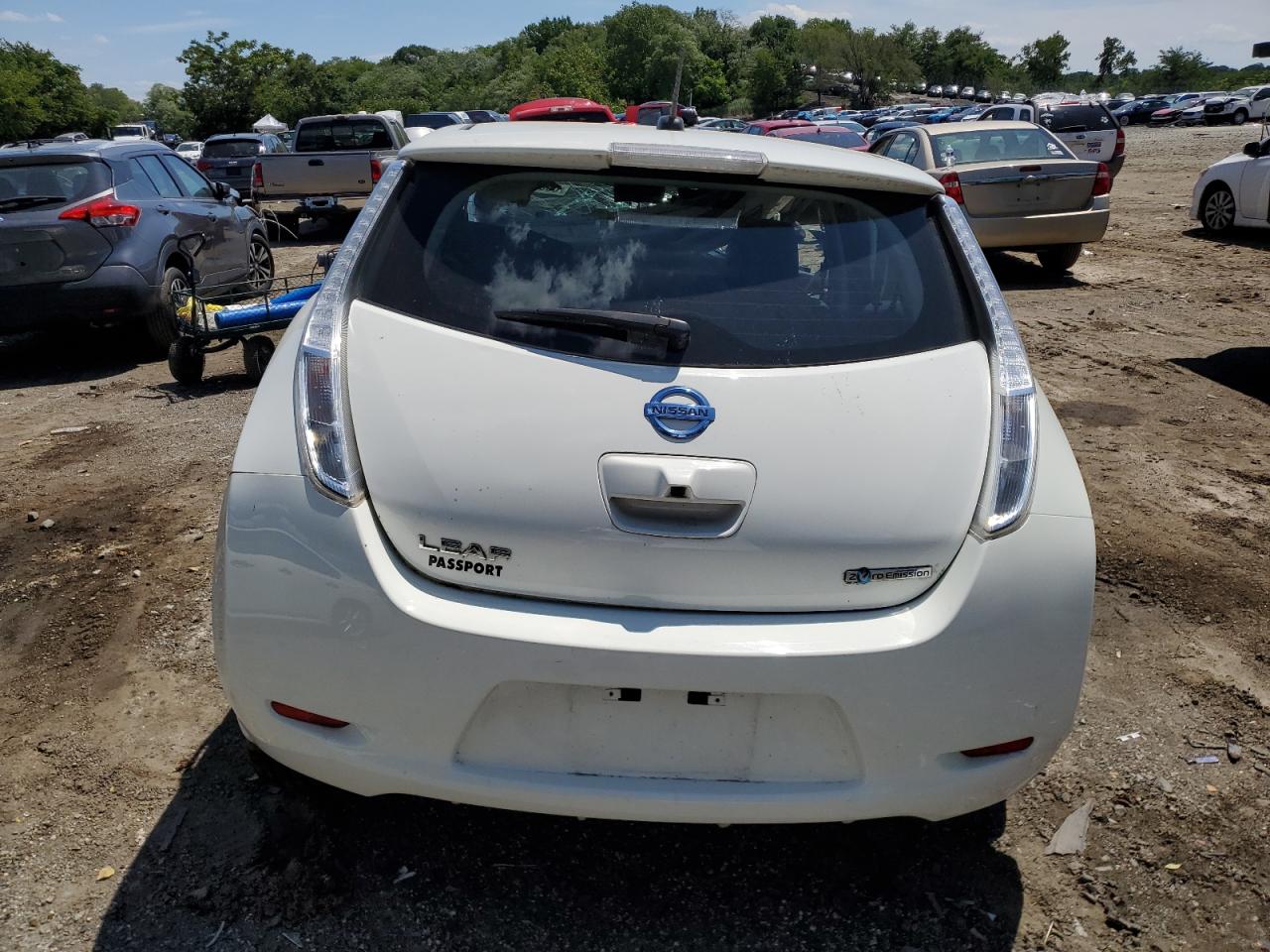 2015 Nissan Leaf S VIN: 1N4AZ0CP6FC323520 Lot: 65608764