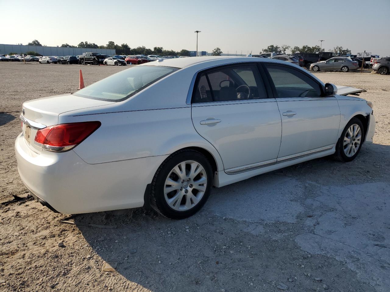 2011 Toyota Avalon Base VIN: 4T1BK3DB8BU438207 Lot: 67370324