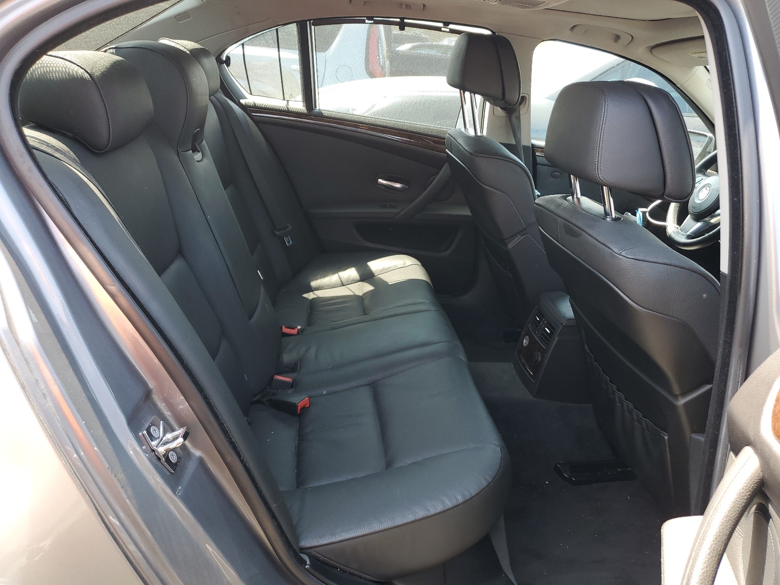 WBANW53548CT51879 2008 BMW 550 I