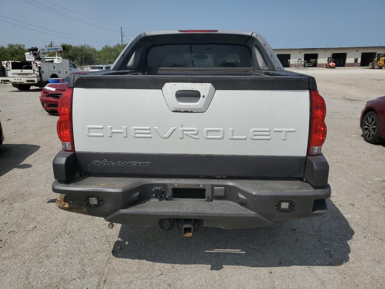 3GNEK12T64G159286 2004 Chevrolet Avalanche K1500