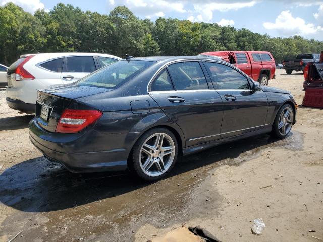  MERCEDES-BENZ C-CLASS 2013 Czarny