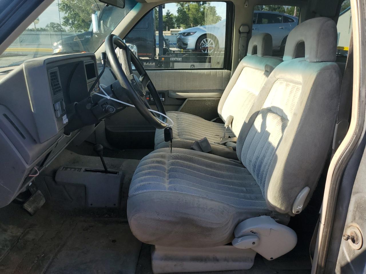 1994 Chevrolet Gmt-400 K1500 VIN: 2GCEK19Z3R1256335 Lot: 67346734