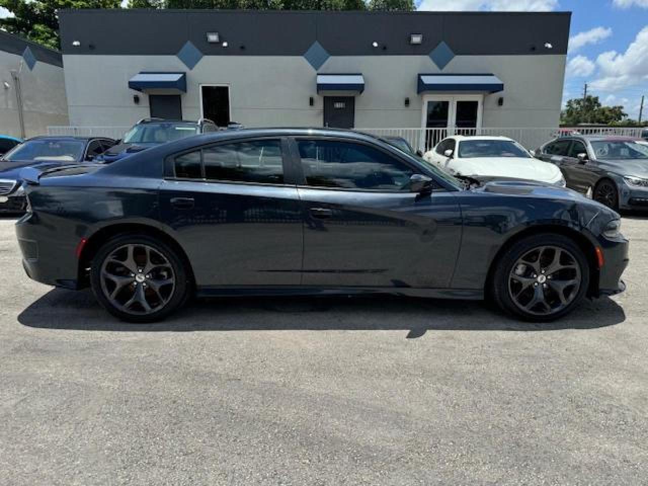 2C3CDXHG5KH608580 2019 Dodge Charger Gt