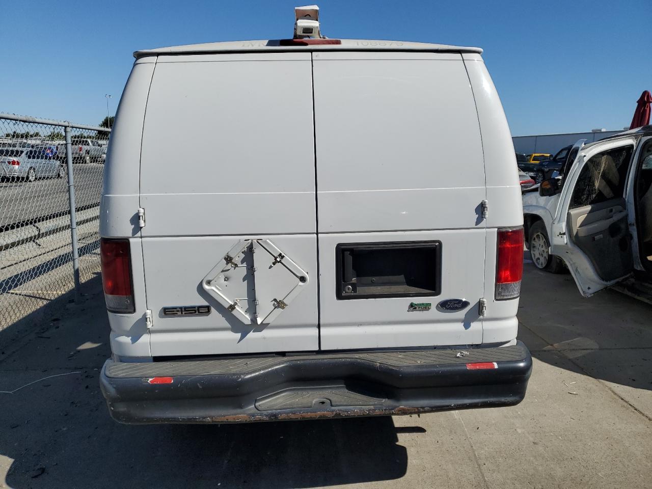 2010 Ford Econoline E150 Van VIN: 1FTNE1EW2ADA90871 Lot: 68313734