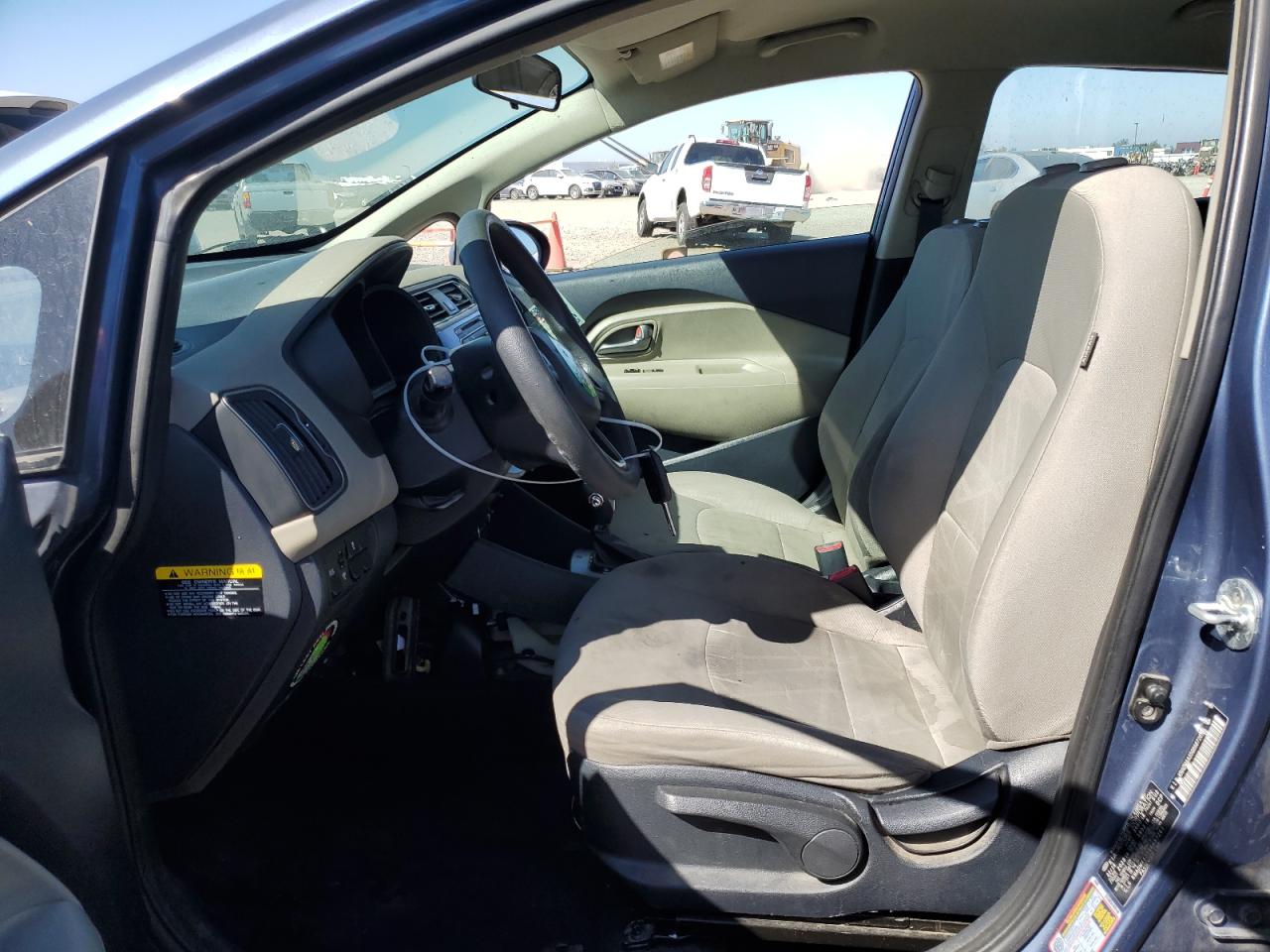 KNADM4A35G6687261 2016 Kia Rio Lx